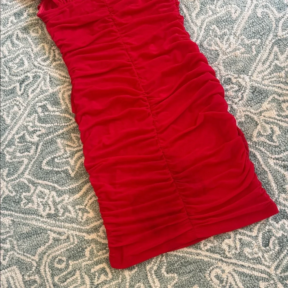 Fitted Red Ruched Mini Dress - Picture 13 of 15